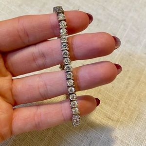 Diamond Tennis Bracelet in Sterling Silver